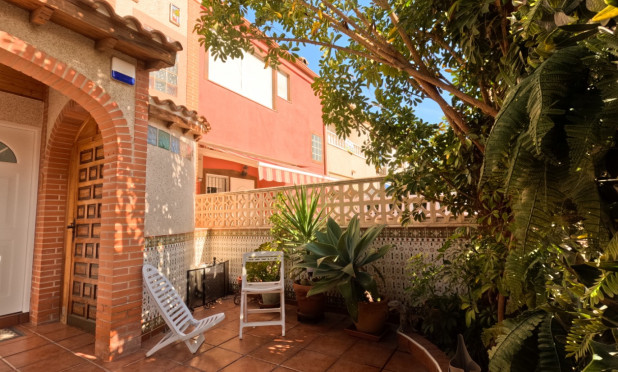 Resale - Townhouse - Torrevieja - El Acequión - Los Náufragos