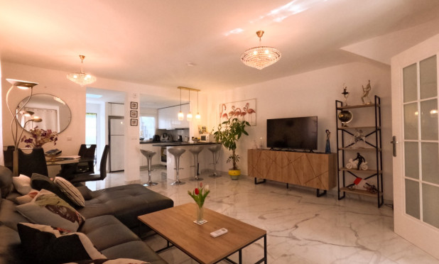 Resale - Townhouse - Torrevieja - El Acequión - Los Náufragos