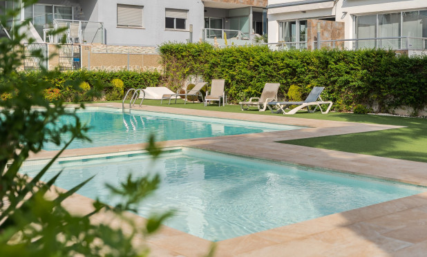 Resale - Apartment / flat - Orihuela Costa - Punta Prima