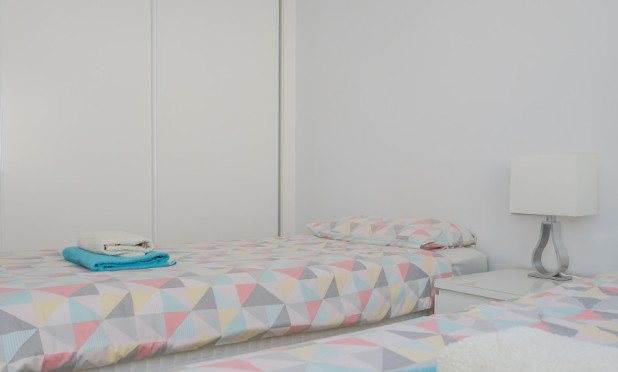 Resale - Apartment / flat - Orihuela Costa - Punta Prima