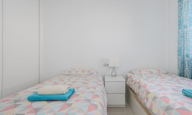 Resale - Apartment / flat - Orihuela Costa - Punta Prima