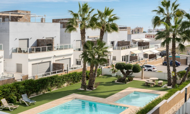 Resale - Apartment / flat - Orihuela Costa - Punta Prima