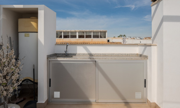 Resale - Apartment / flat - Orihuela Costa - Punta Prima