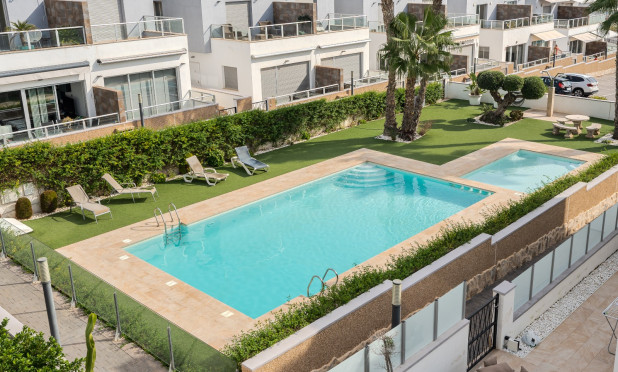 Resale - Apartment / flat - Orihuela Costa - Punta Prima