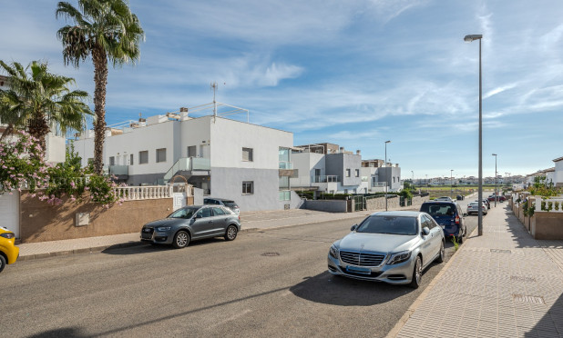 Resale - Apartment / flat - Orihuela Costa - Punta Prima