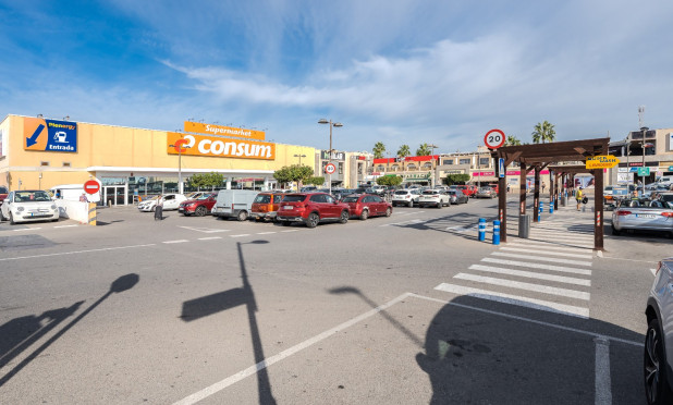 Resale - Apartment / flat - Orihuela Costa - Punta Prima