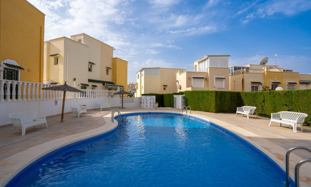 Resale - Apartment / flat - Orihuela Costa - Los Altos