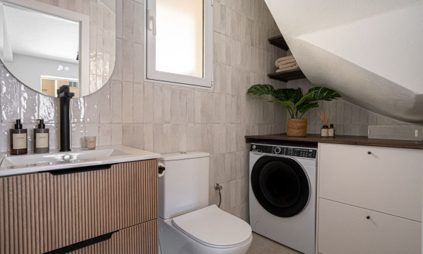 Resale - Apartment / flat - Orihuela Costa - Los Altos