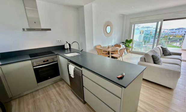 Resale - Apartment / flat - Orihuela - Vistabella Golf