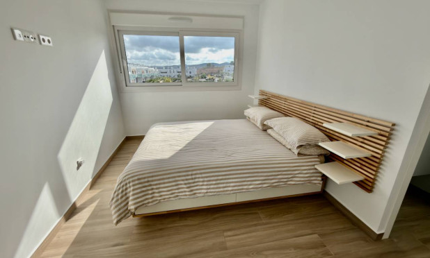 Resale - Apartment / flat - Orihuela - Vistabella Golf