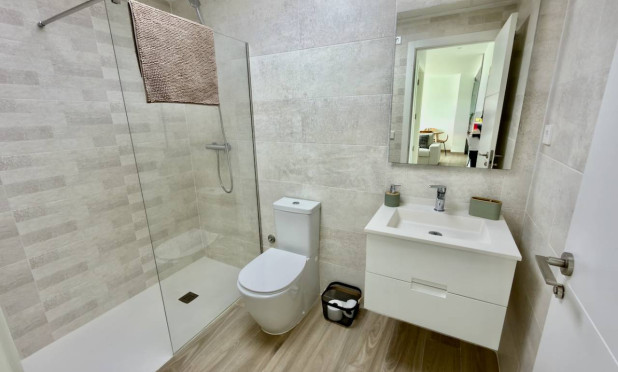 Resale - Apartment / flat - Orihuela - Vistabella Golf