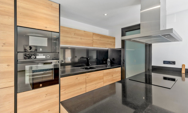 Resale - Apartment / flat - Orihuela Costa