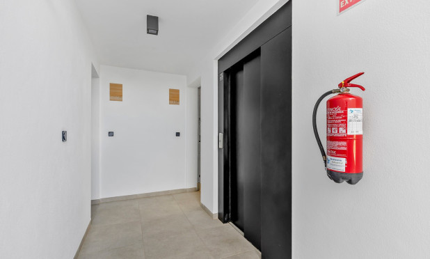 Resale - Apartment / flat - Orihuela Costa