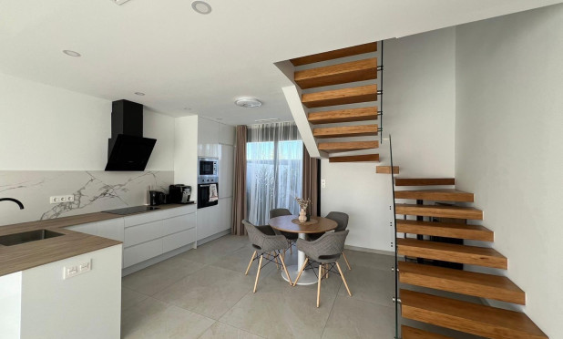 Herverkoop - Villa - Benijofar