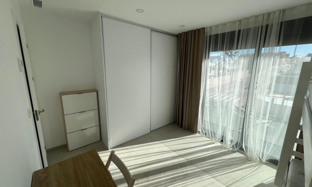 Herverkoop - Villa - Benijofar