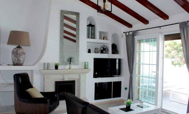 Resale - Villa - Orihuela Costa - Villamartín