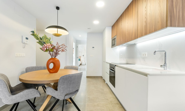 Resale - Apartment / flat - Torrevieja - Playa de El Cura