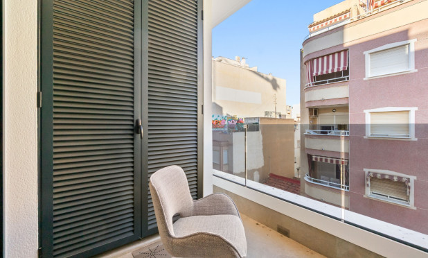 Resale - Apartment / flat - Torrevieja - Playa de El Cura