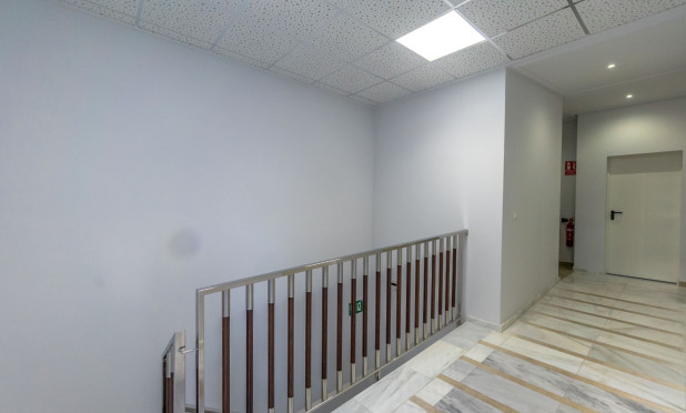 Resale - Apartment / flat - Torrevieja - Playa de El Cura