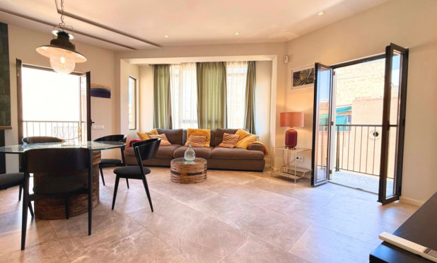 Resale - Apartment / flat - Palma - Ponent