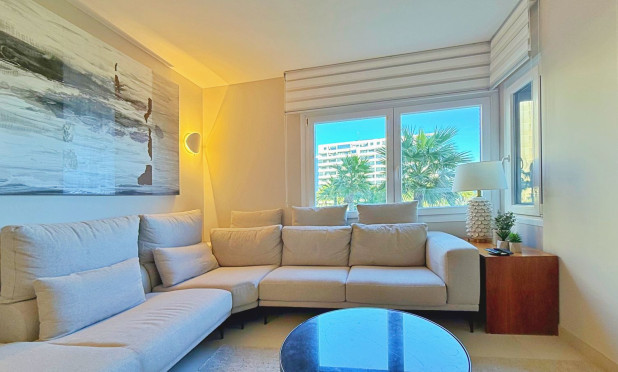 Resale - Apartment / flat - Torrevieja - Punta Prima
