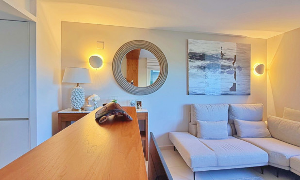 Resale - Apartment / flat - Torrevieja - Punta Prima