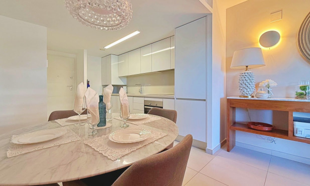 Resale - Apartment / flat - Torrevieja - Punta Prima