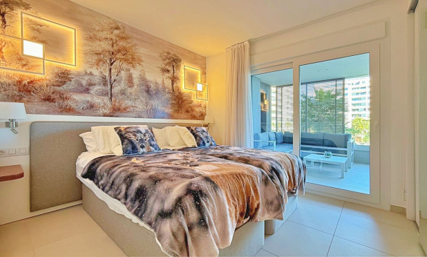 Resale - Apartment / flat - Torrevieja - Punta Prima