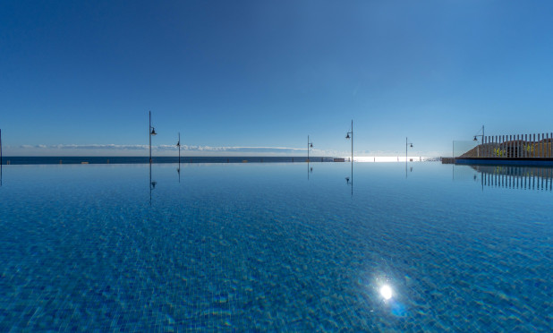 Resale - Apartment / flat - Torrevieja - Punta Prima