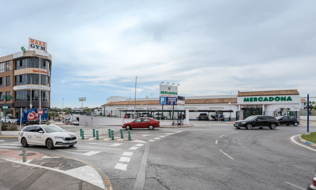 Resale - Apartment / flat - Orihuela Costa - Playa Flamenca