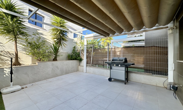 Odsprzedaż - Villa - Orihuela Costa - Lomas de Cabo Roig