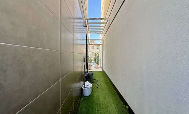 Odsprzedaż - Villa - Orihuela Costa - Lomas de Cabo Roig