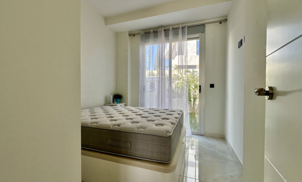 Odsprzedaż - Villa - Orihuela Costa - Lomas de Cabo Roig