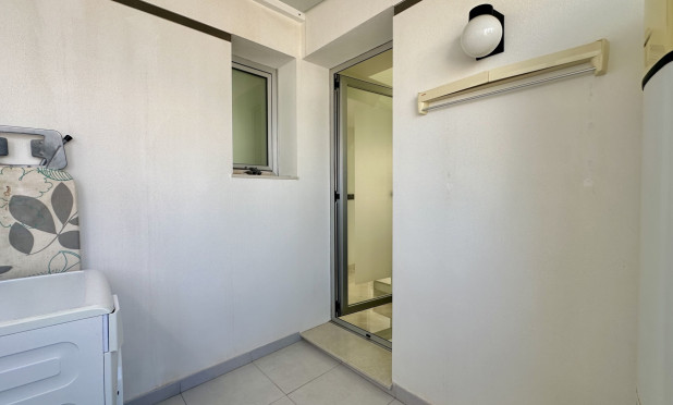 Odsprzedaż - Villa - Orihuela Costa - Lomas de Cabo Roig