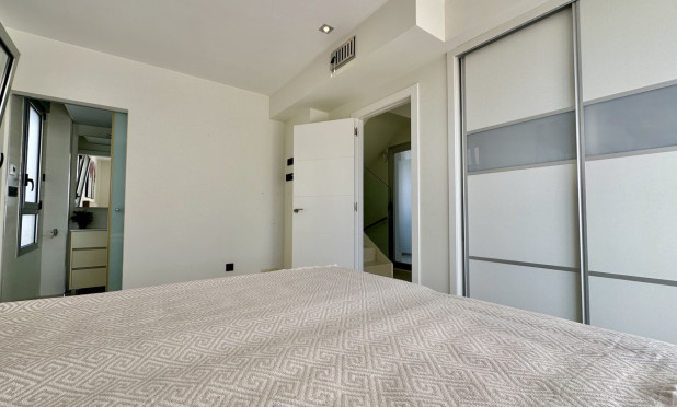 Odsprzedaż - Villa - Orihuela Costa - Lomas de Cabo Roig