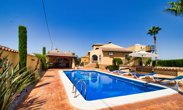 Wiederverkauf - Finca / Landgut - Orihuela