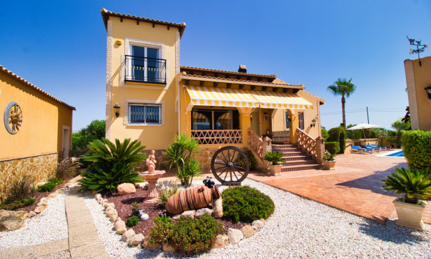 Wiederverkauf - Finca / Landgut - Orihuela