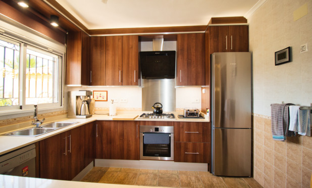 Wiederverkauf - Finca / Landgut - Orihuela