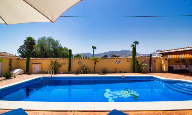 Wiederverkauf - Finca / Landgut - Orihuela