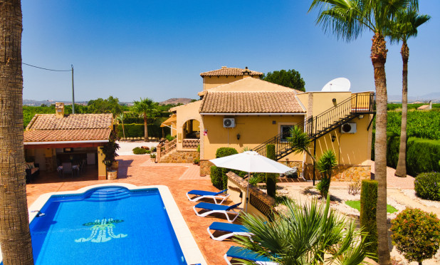 Wiederverkauf - Finca / Landgut - Orihuela