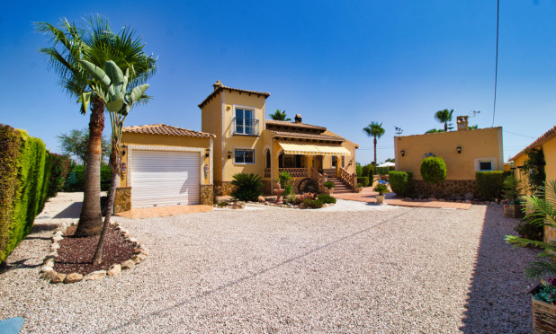 Wiederverkauf - Finca / Landgut - Orihuela