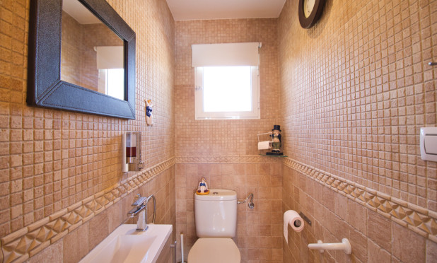 Wiederverkauf - Finca / Landgut - Orihuela