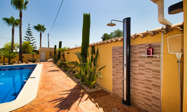 Wiederverkauf - Finca / Landgut - Orihuela