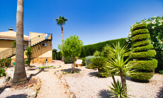 Wiederverkauf - Finca / Landgut - Orihuela