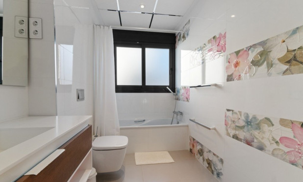 Resale - Villa - Orihuela Costa - Aguamarina