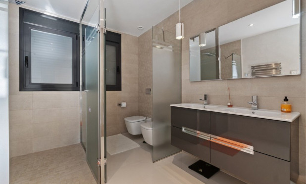 Resale - Villa - Orihuela Costa - Aguamarina