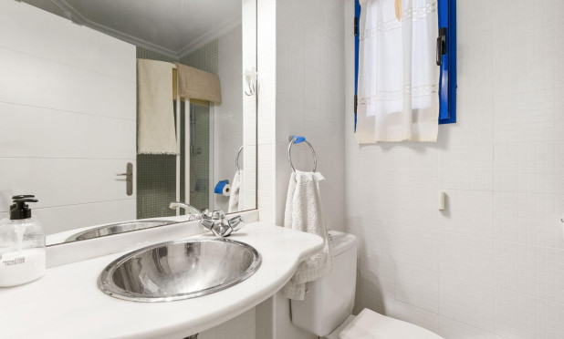 Resale - Apartment / flat - Orihuela Costa - Campoamor