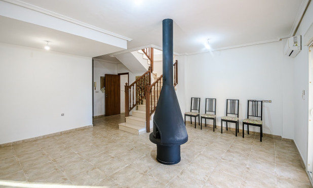 Resale - Villa - Orihuela - Benferri