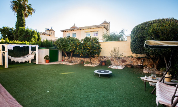 Resale - Villa - Orihuela - Benferri
