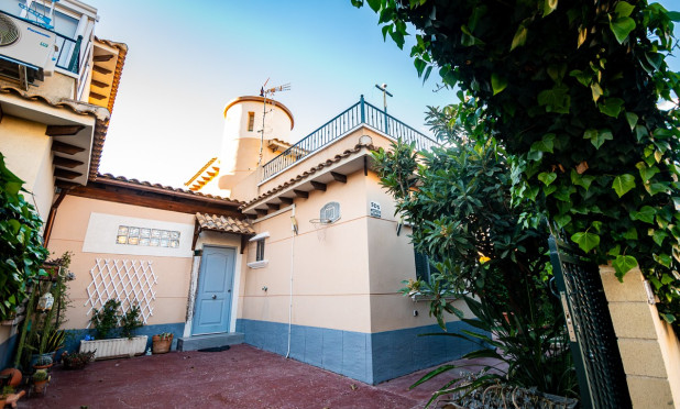 Resale - Villa - Orihuela - Benferri